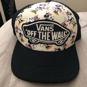 Vans Minnie Mouse Trucker Hat